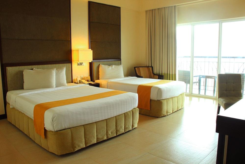 โรงแรมทาลวิสต้า Tagaytay City ภายนอก รูปภาพ A room at the hotel