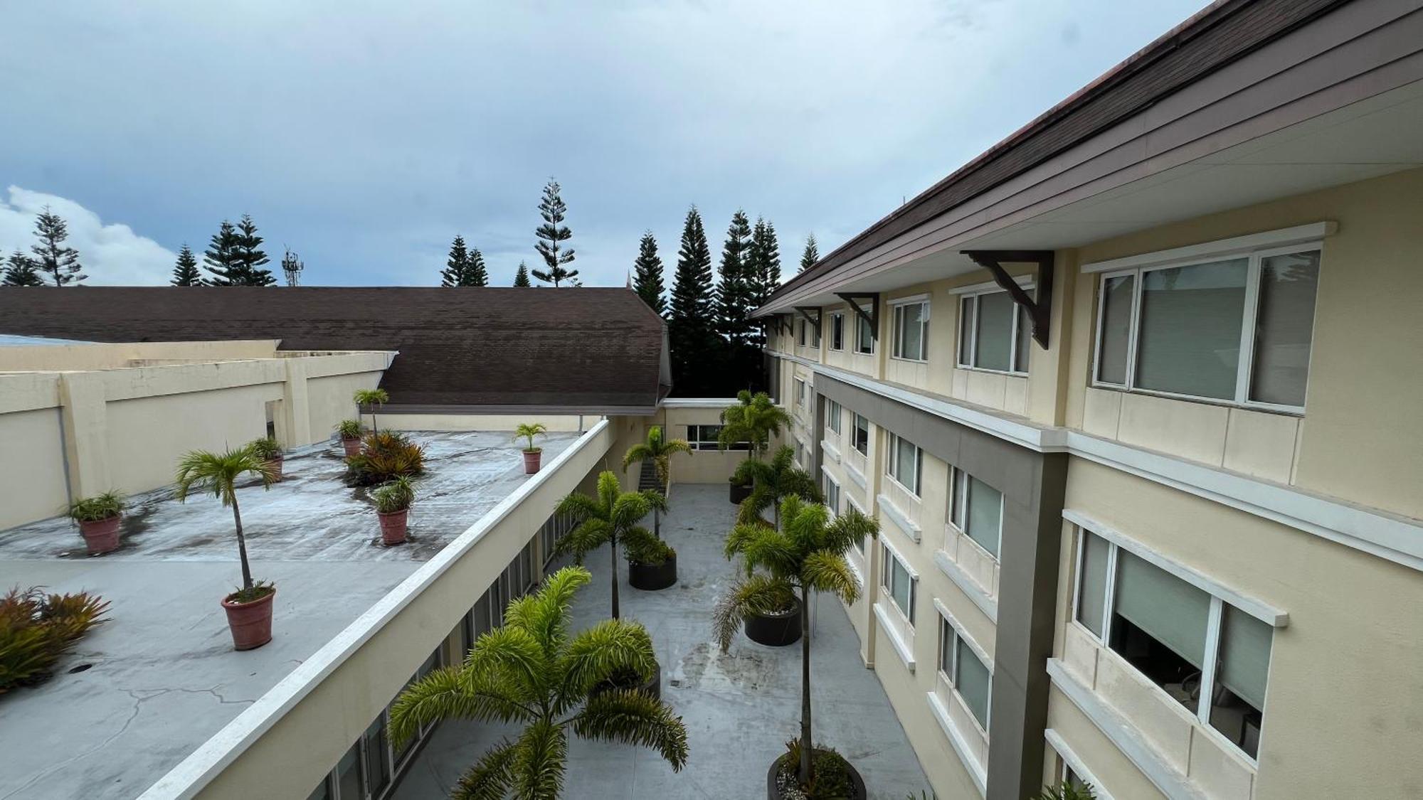 โรงแรมทาลวิสต้า Tagaytay City ภายนอก รูปภาพ The University of Hawaii at Hilo