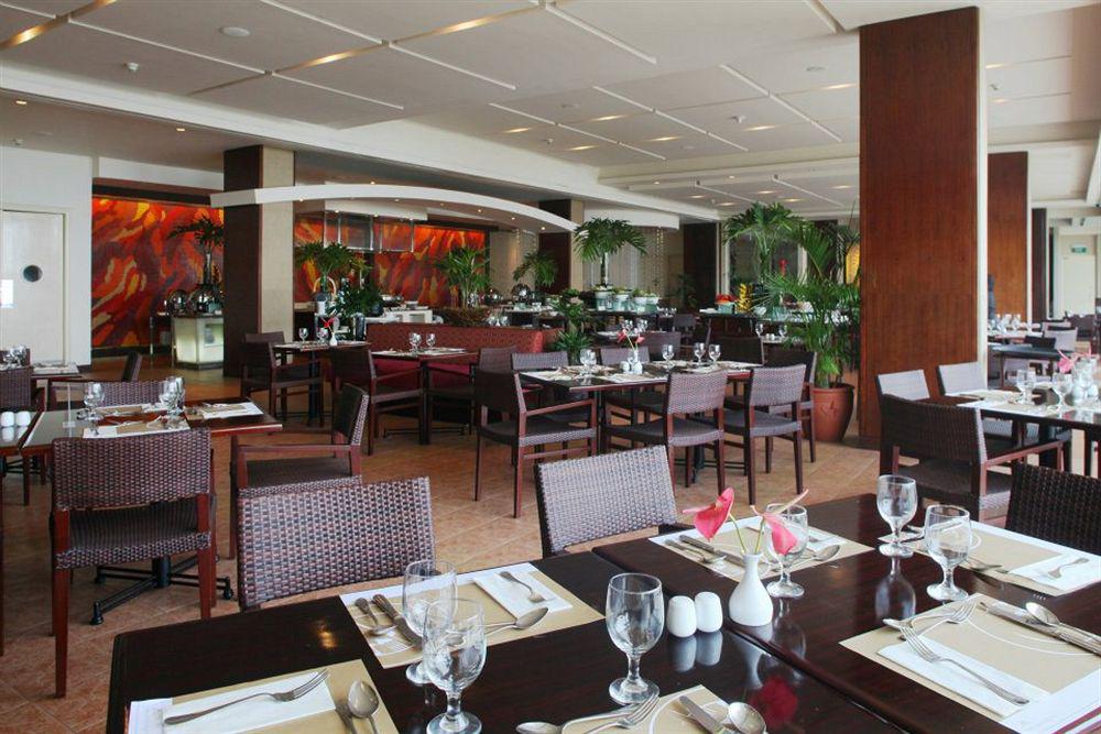 โรงแรมทาลวิสต้า Tagaytay City ภายนอก รูปภาพ The restaurant